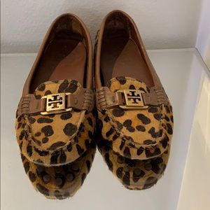 Tory Burch Animal Print Loafers ** LIKE NEW